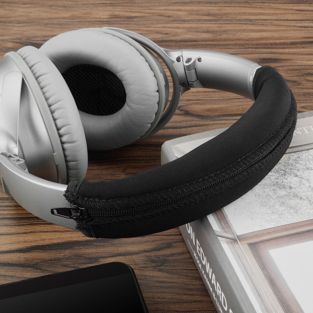 Geekria カバー 互換性 伸縮素材 ヘッドバンドカバー ボーズ Bose QuietComfort 35 Series 2 Gaming,  QC35II, QC25 ヘッドホンに 対応 簡単に装着 工具不要